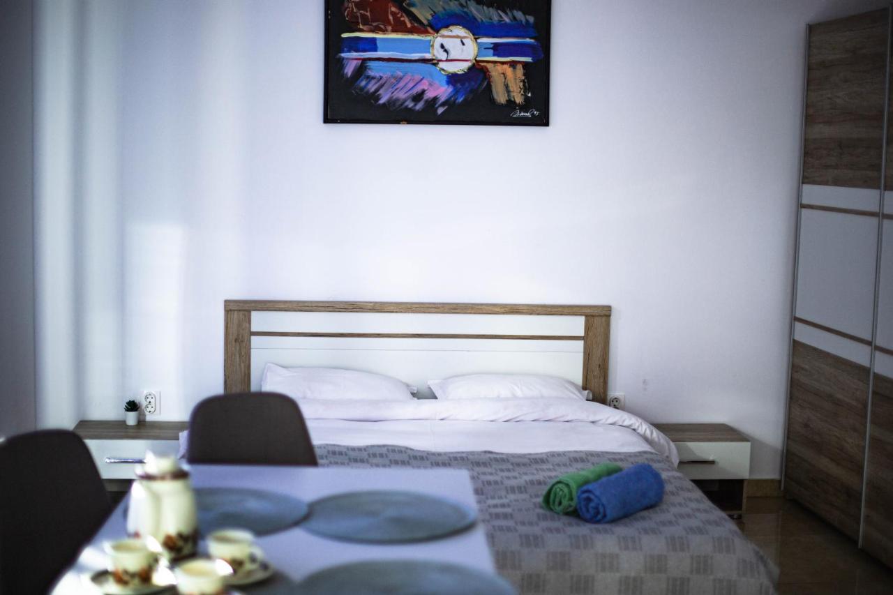 One Room Apart T3 With Free Parking คลูจ-นาโปกา ภายนอก รูปภาพ